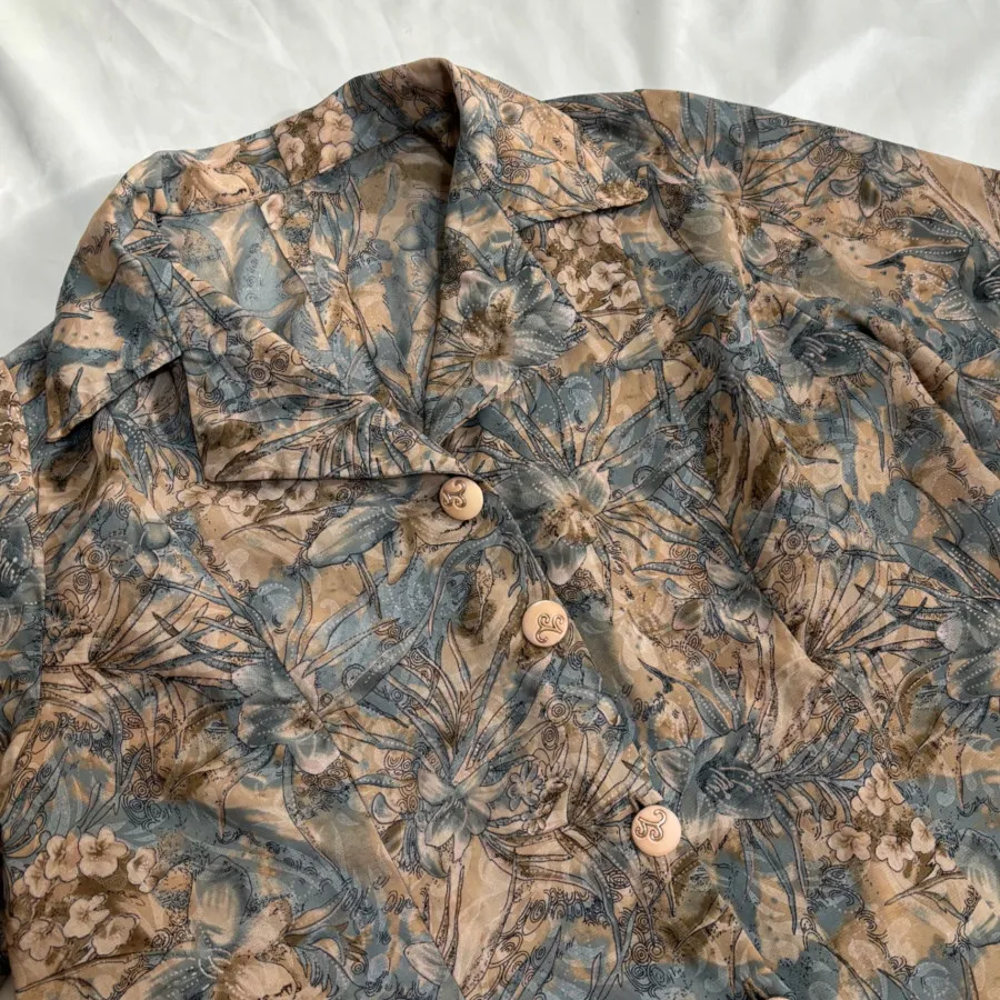 مانتو طرحدار