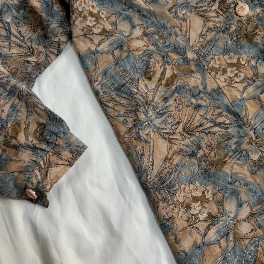 مانتو طرحدار