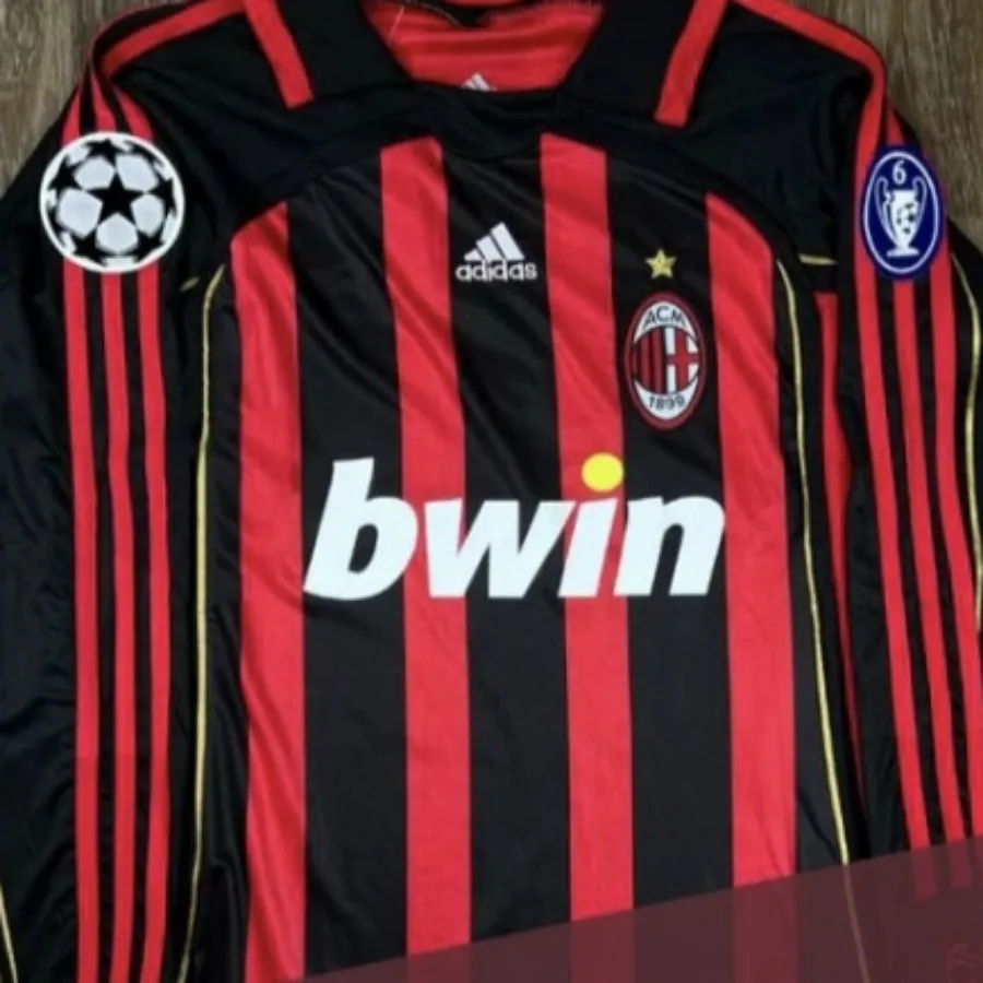 کیت هواداری کاکا میلان