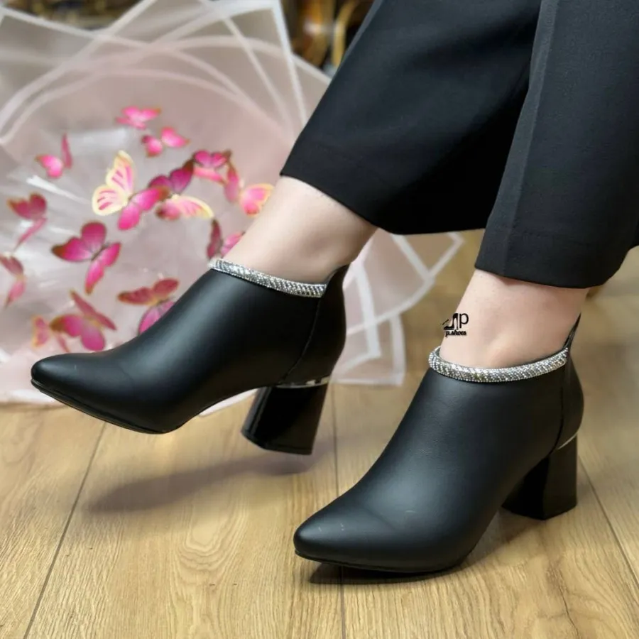 کفش پاشنه دار کایا