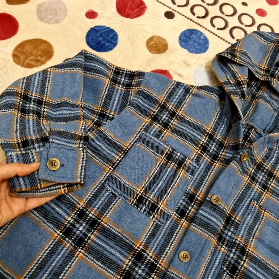 شکت پاییزه چهارخونه آبی