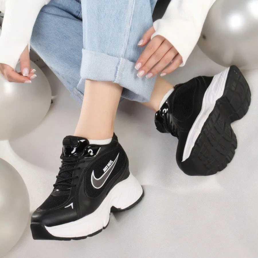 کتونی لژدار نایک