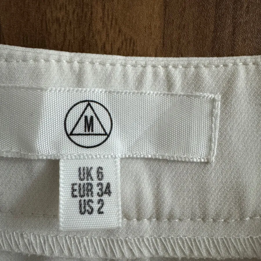 شلوارک سفید مدل دامنی s