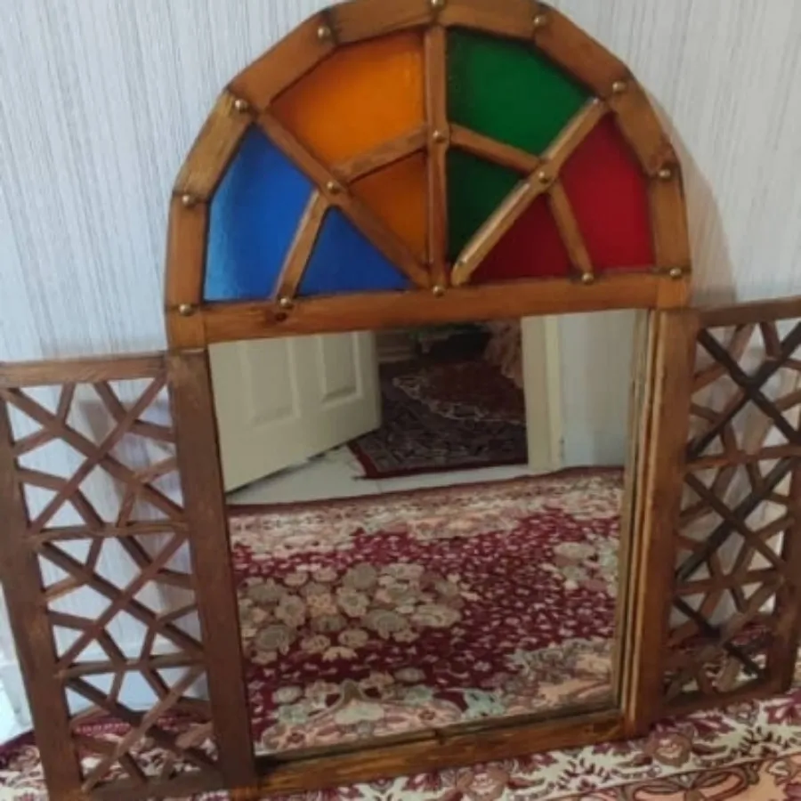 آینه چوبی دیواری