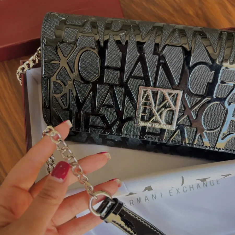 کراس بادی آرمانی اکسچنج