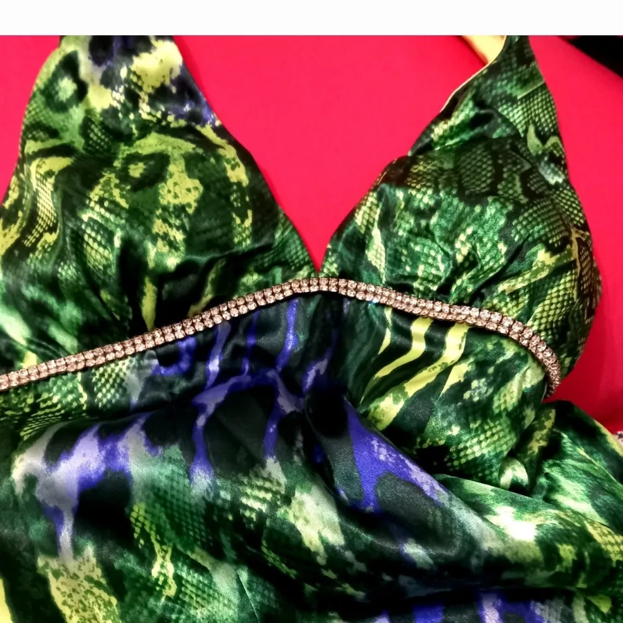 لباس سبز سایز 40