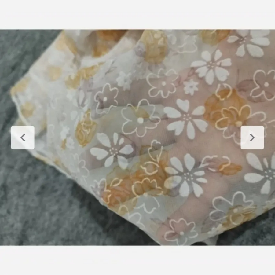 پارچه چادر دوخته شده