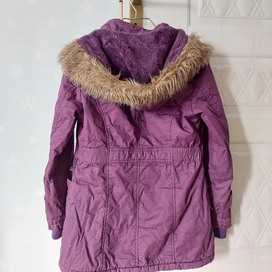 کاپشن داخل خز