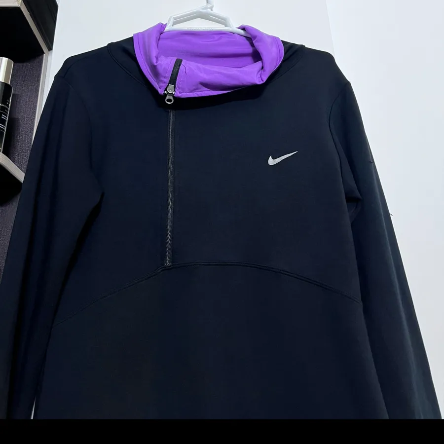 مانتو‌اسپرت نایک