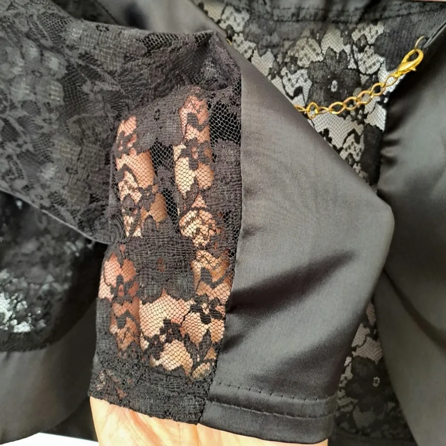 کت نیم تنه گیپور