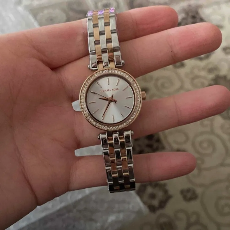 ساعت مایکل کورس