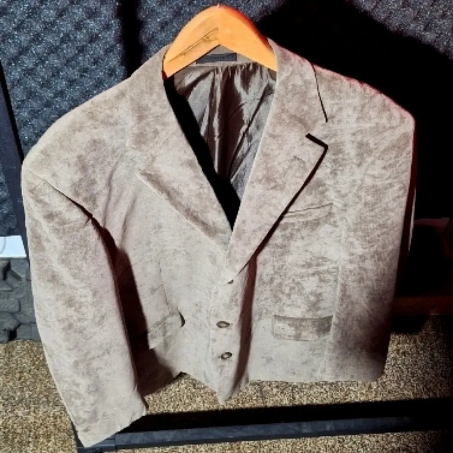 کت مخمل برند Andrew Fezza