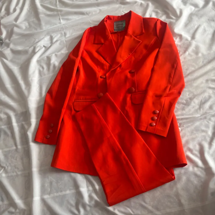 کت و شلوار زنانه