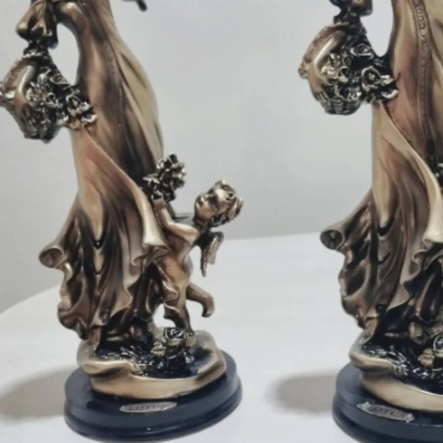 مجسمه دو قولو