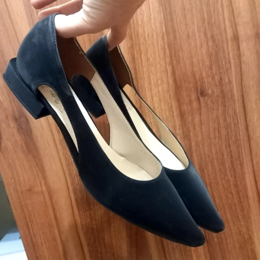 کفش مشکی سایز 38