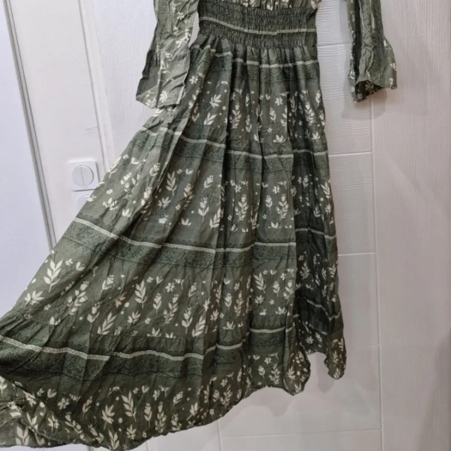 پیراهن زنانه