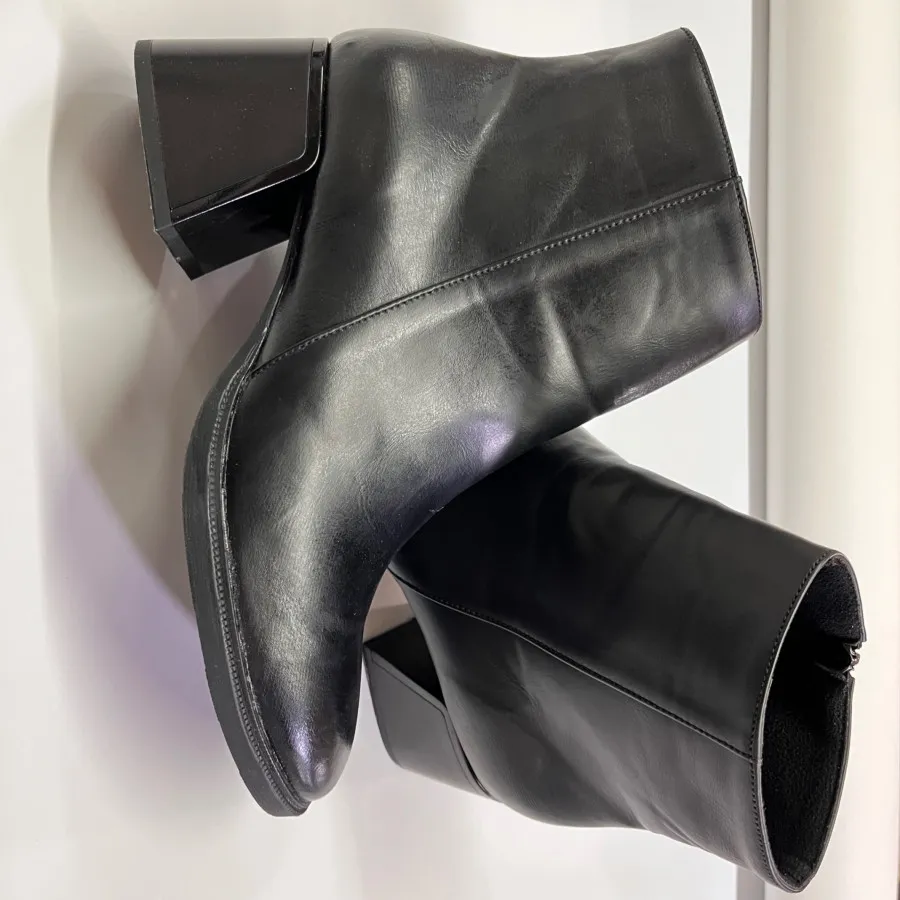 کتونی ورونا