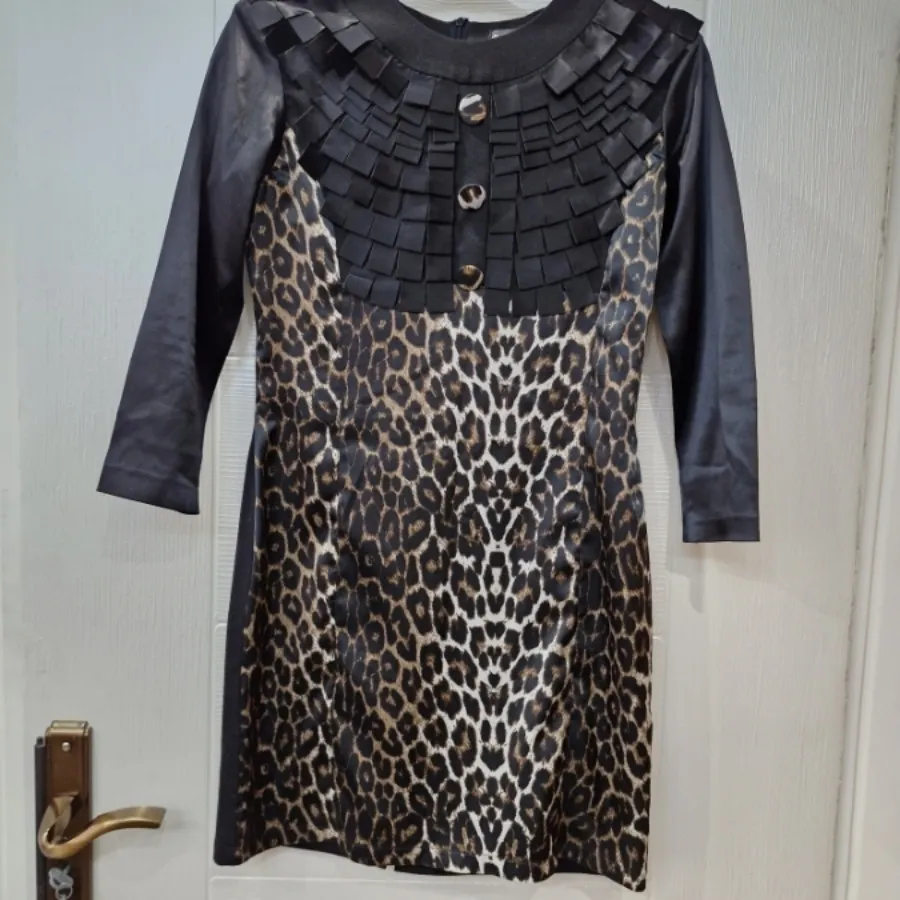 پیراهن زنانه