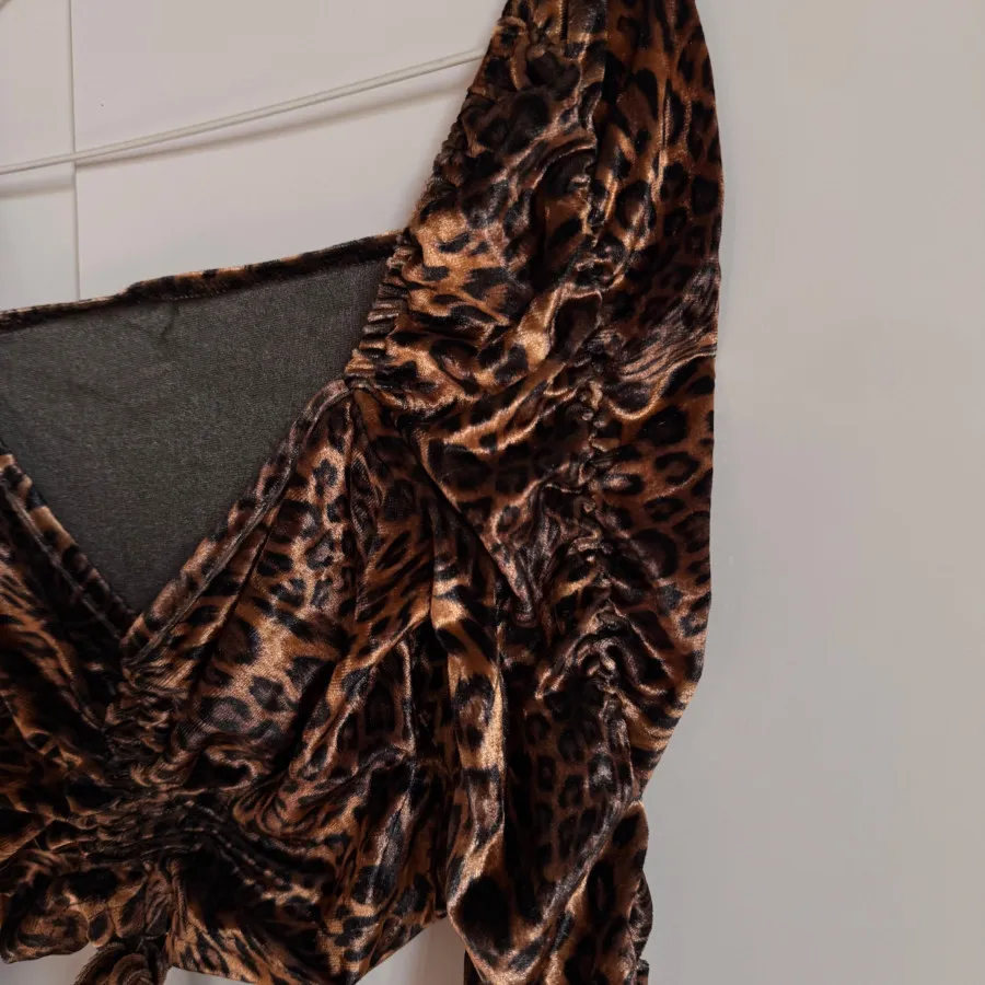 بلوز پلنگی ?