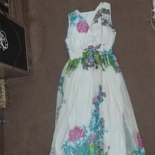 پیراهن ساحلی