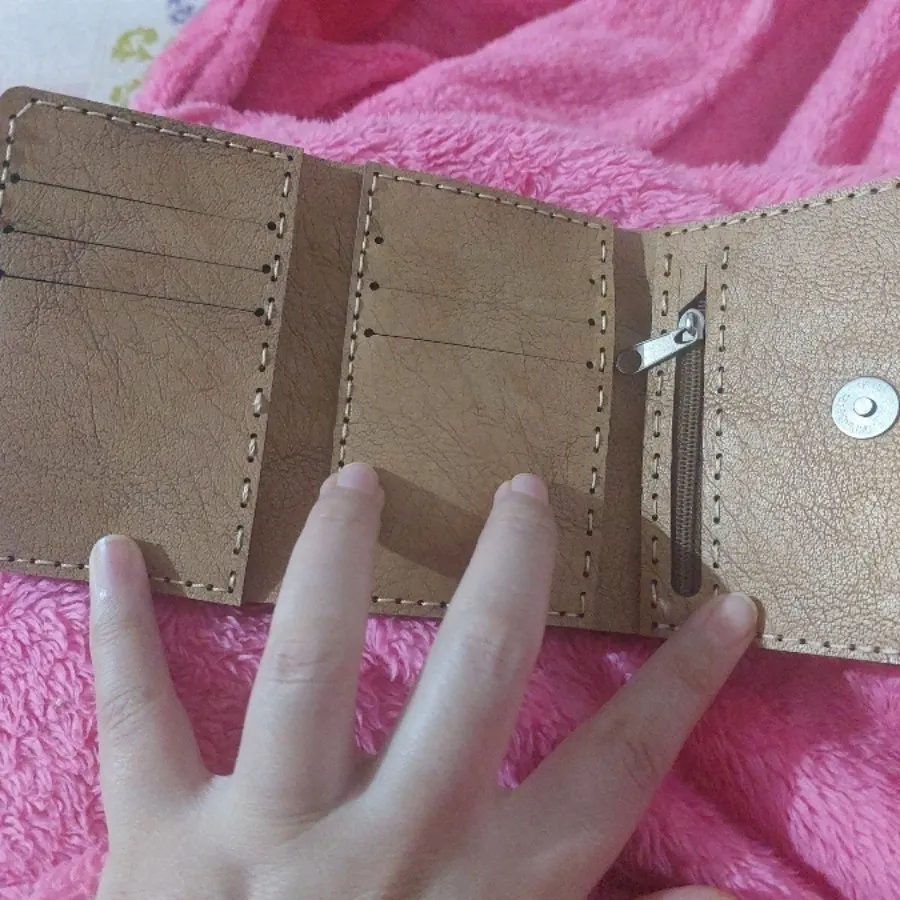 کیف پول و جاکلرتی