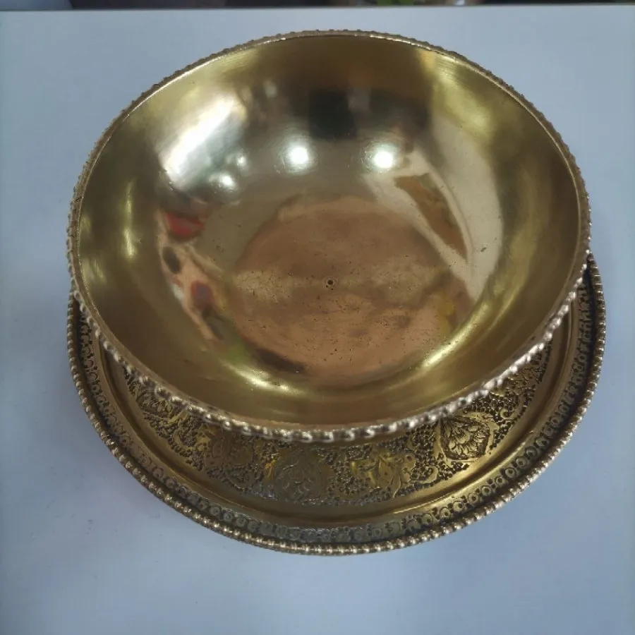 کاسه و بشقاب برنجی آنتیک