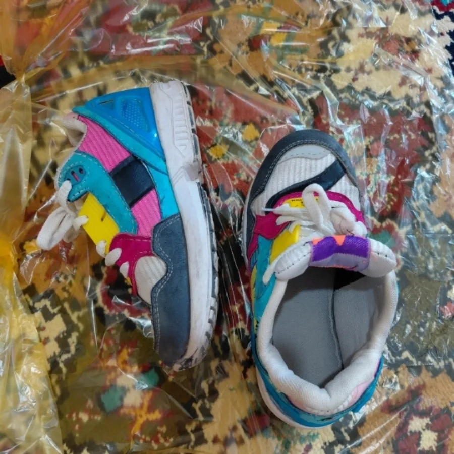 کتونی بچگانه