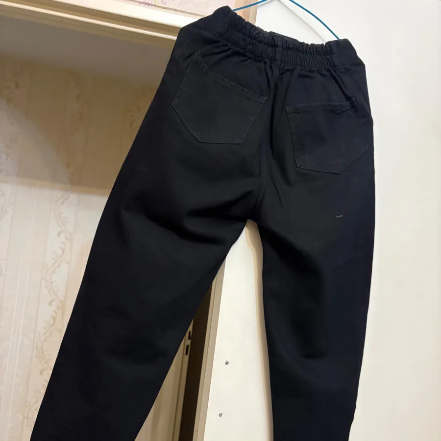 شلوار جین مشکی زنانه