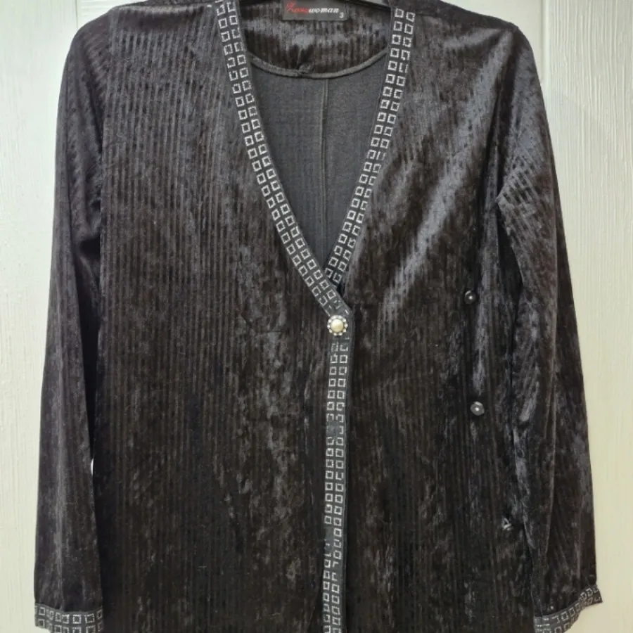 مانتو مخمل زنانه