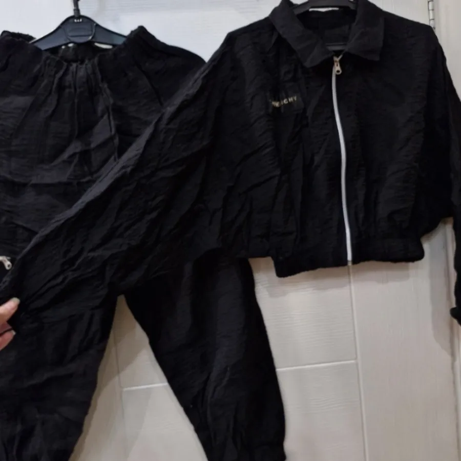 ست زنانه ورزشی