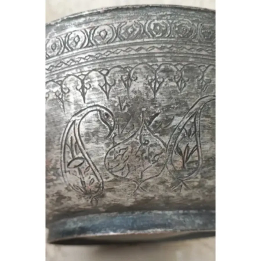 قدح بزرگ قدیمی مسی