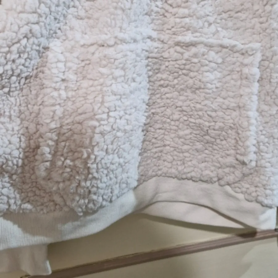 هودی کلاهدار