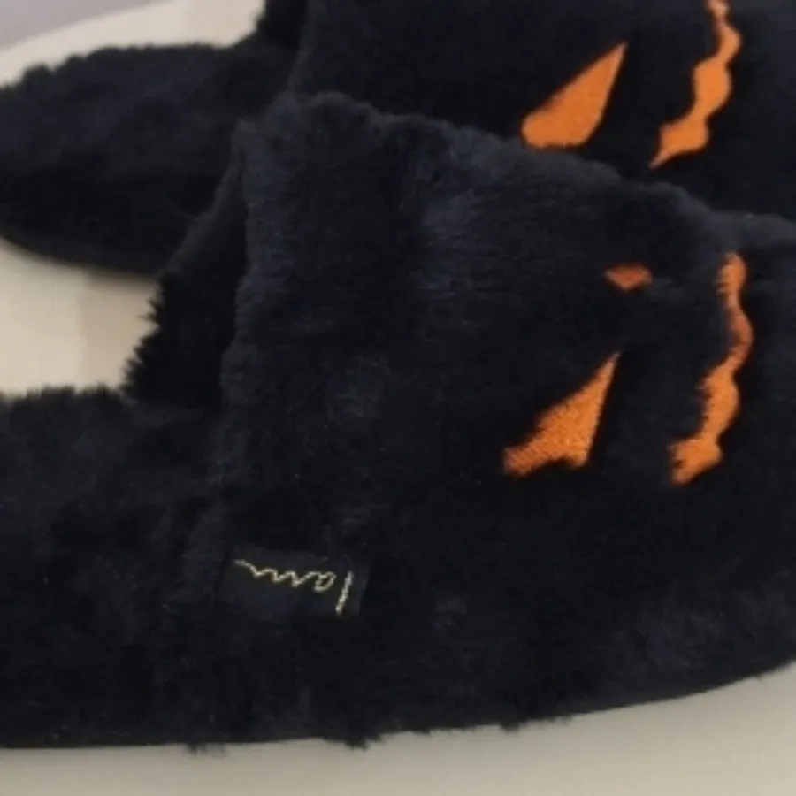 دمپایی رو فرشی