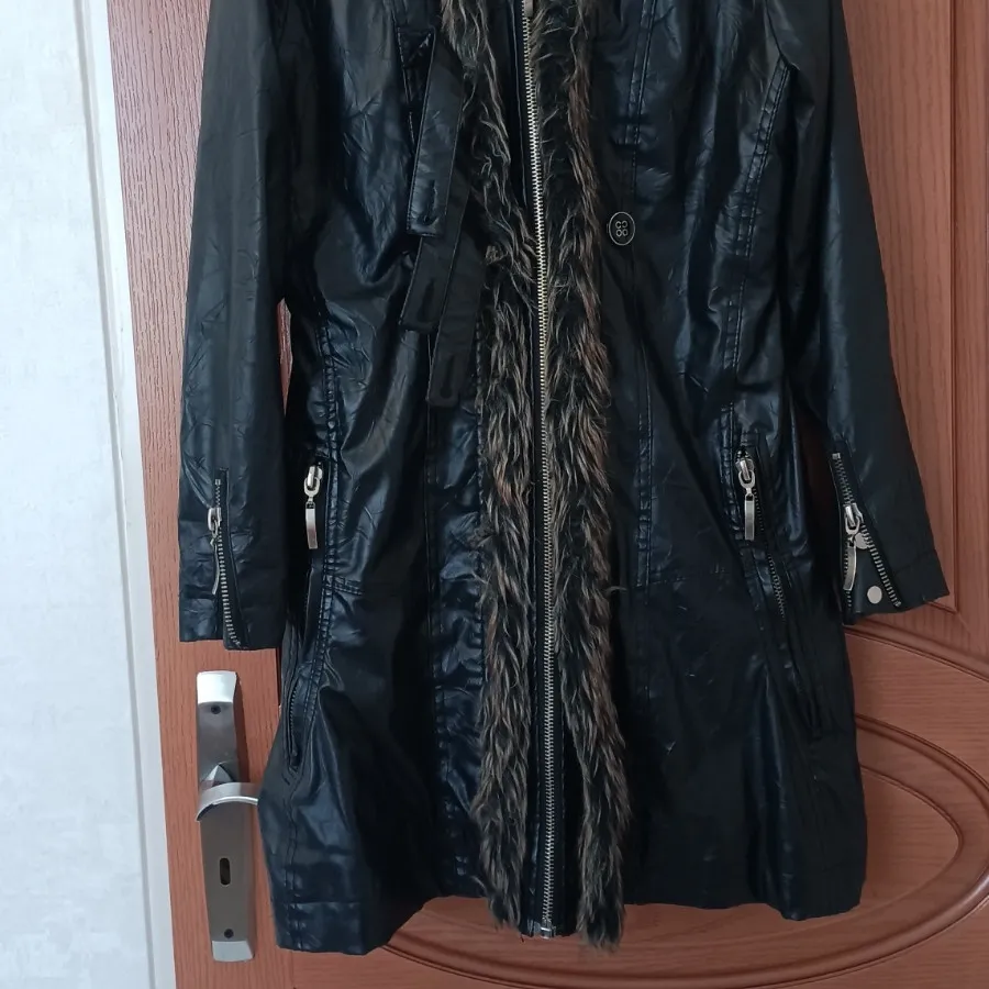 کاپشن  زنانه چرم اصل ترک