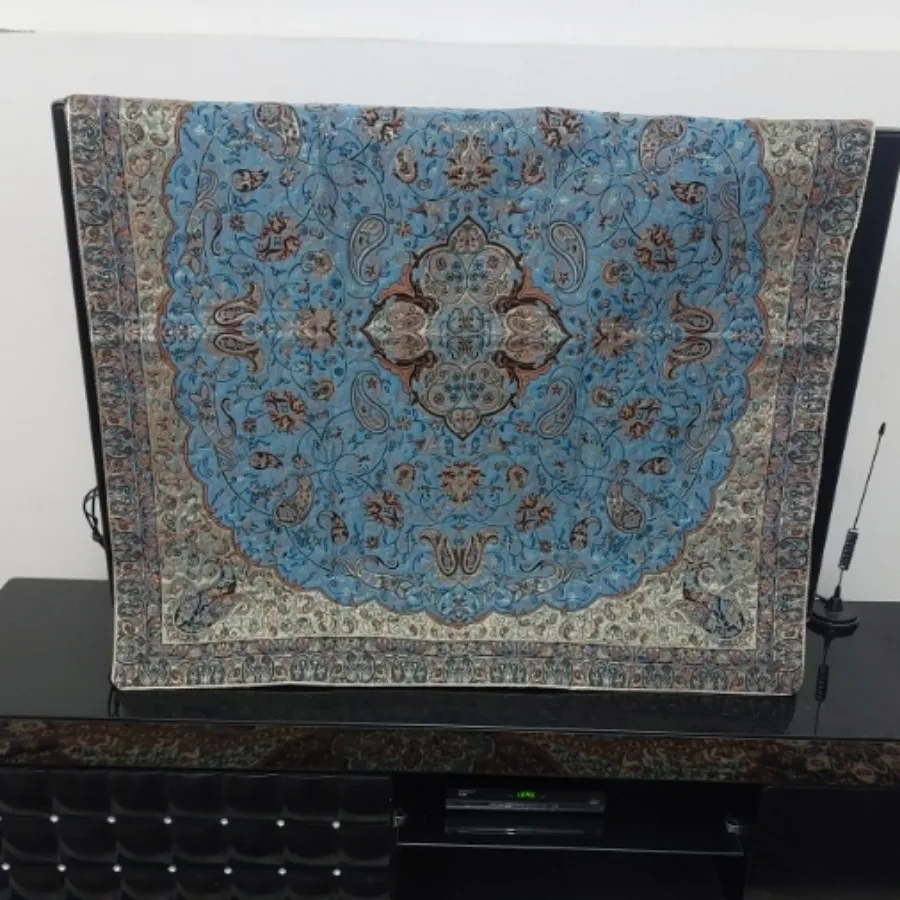 رومیزی طرح ترمه