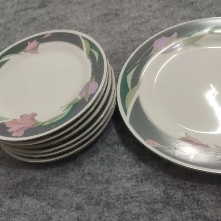 پیش دستی قدیمی