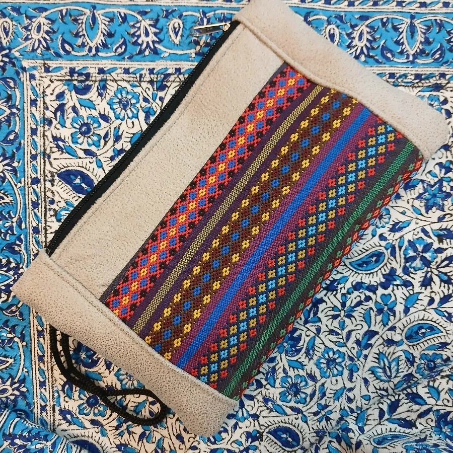 کیف لوازم آرایش سنتی