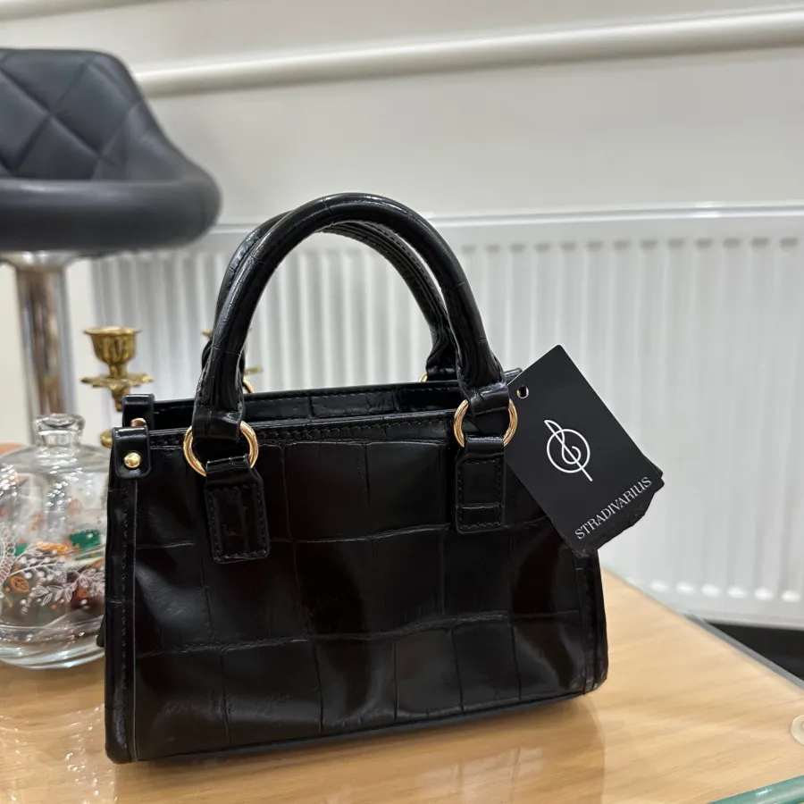 کیف استرادیواریوس