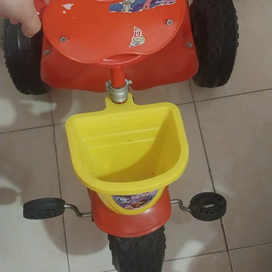 سه چرخه دسته دار