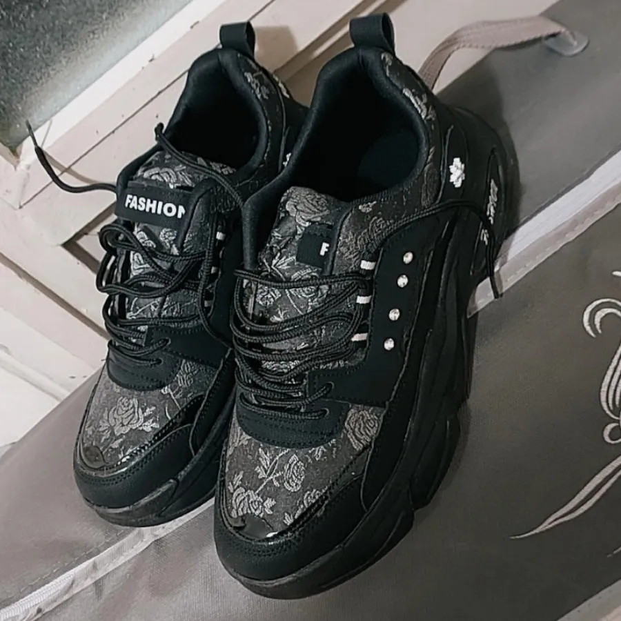 کتونی نو کلاسیک