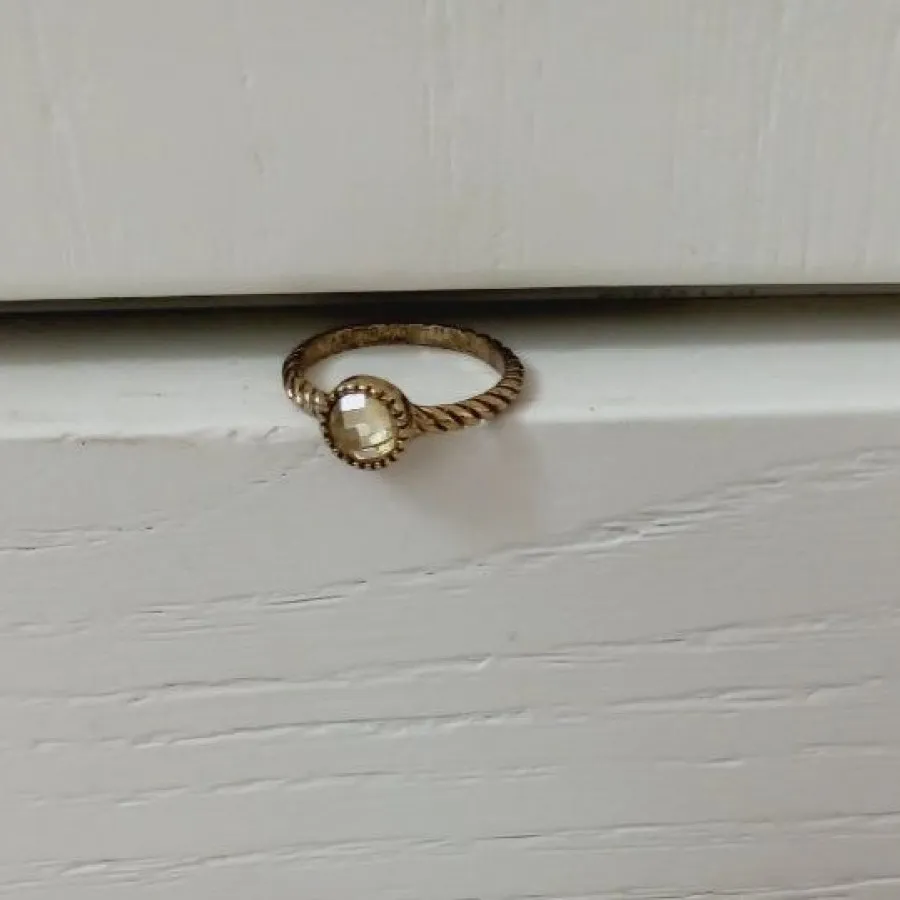 انگشتر جذاب و زیبا