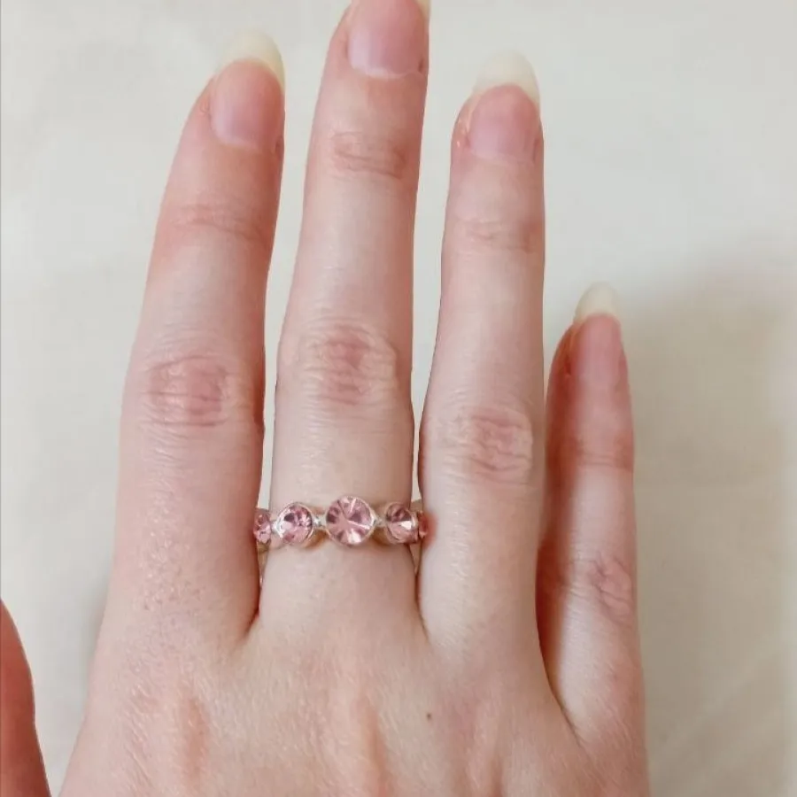 انگشتر جذاب و زیبا