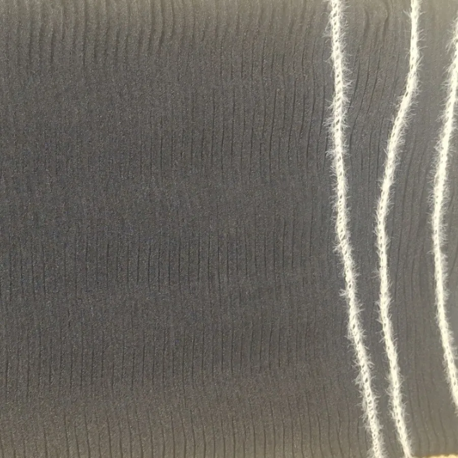 شال کاملا مشکی پلیسه ریز