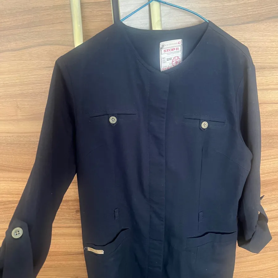 مانتو تک مشکی