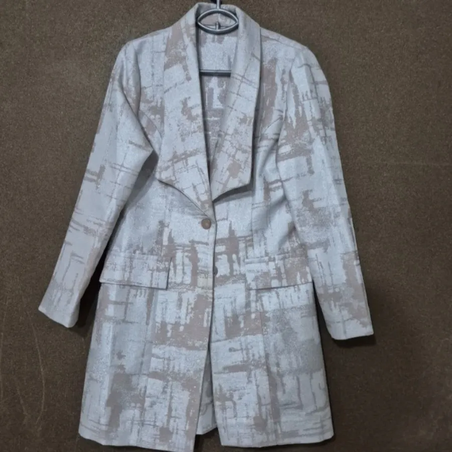 مانتو ژاکارد