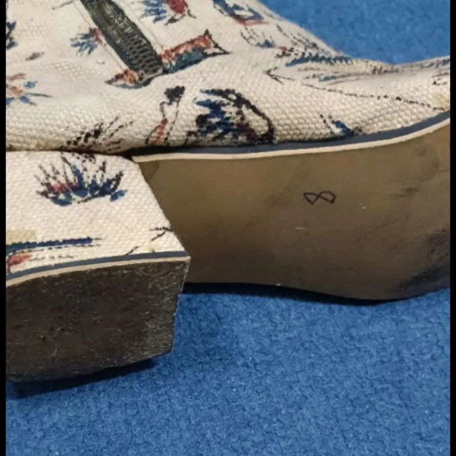 بوت پارچه ای دستساز