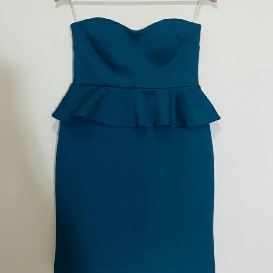 پیراهن دکلته