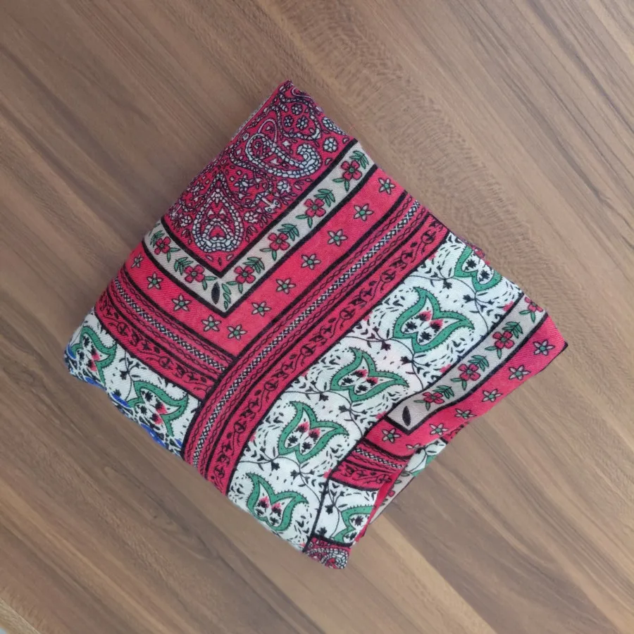 روسری قواره بزرگ