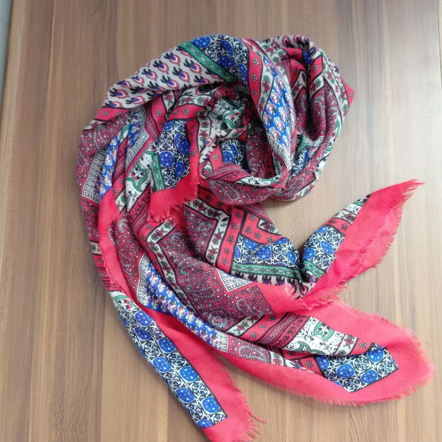 روسری قواره بزرگ