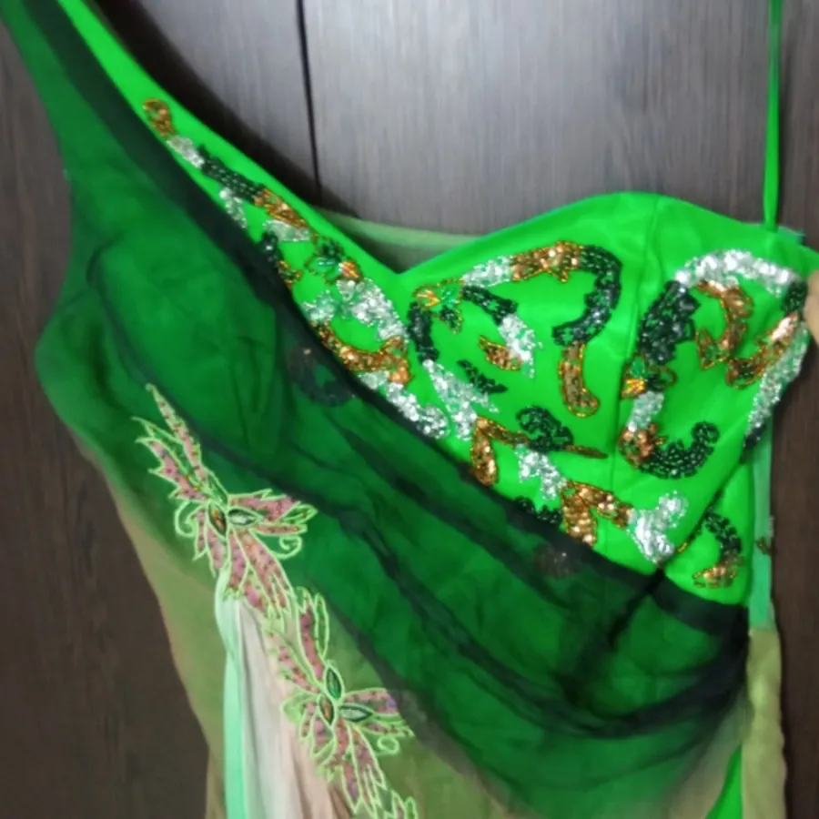 لباس نامزدی